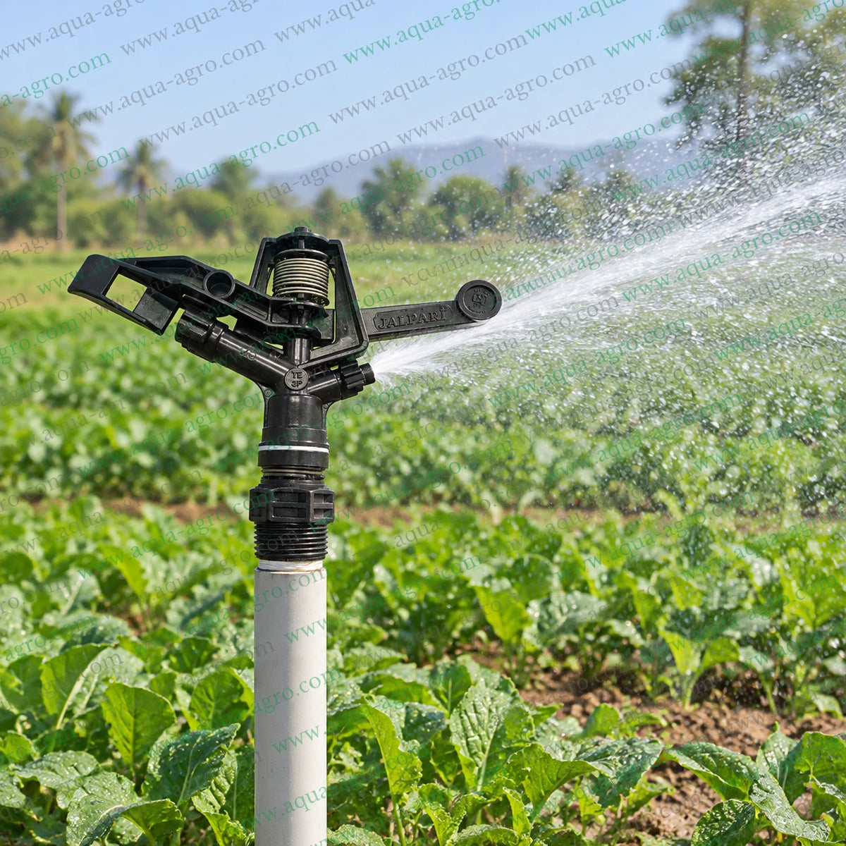 JALPARI TE-3P TTL-3P full circle impact mini sprinkler operating in agricultural crop field with 360 degree water coverage 25 to 35 feet radius 1320 to 1900 LPH discharge 0.75 inch 25mm male threaded plastic sprinkler for farm field and crop irrigation
